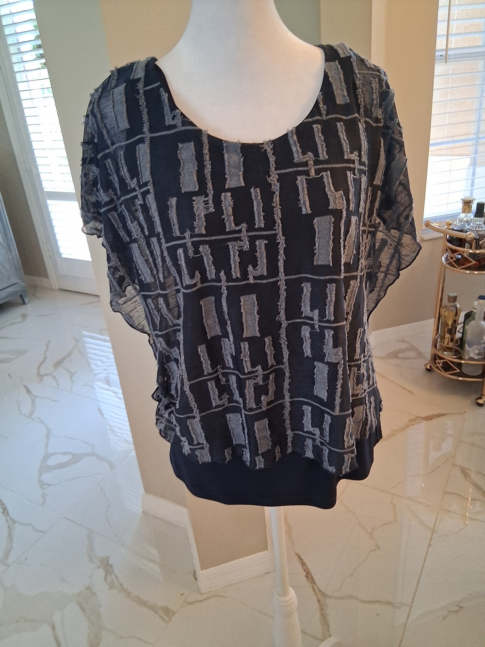 Joseph Ribkoff Navy and Gray Textured Geometric Short Sleeve Blouse
